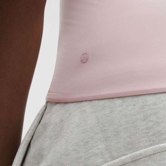 Lululemon Wundermost Ultra Soft Nulu Crewneck Shirt Size L in Pink Haze - Picture 7 of 7